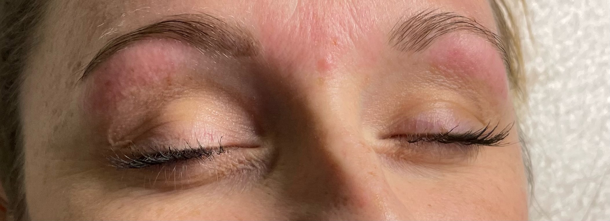 Before brow tint