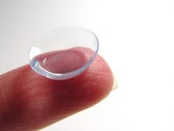 Small_contact_lens