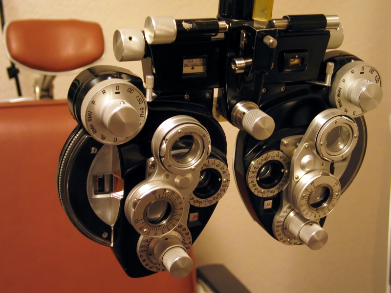 eye exam room at Optics&EYECARE in Ashburn