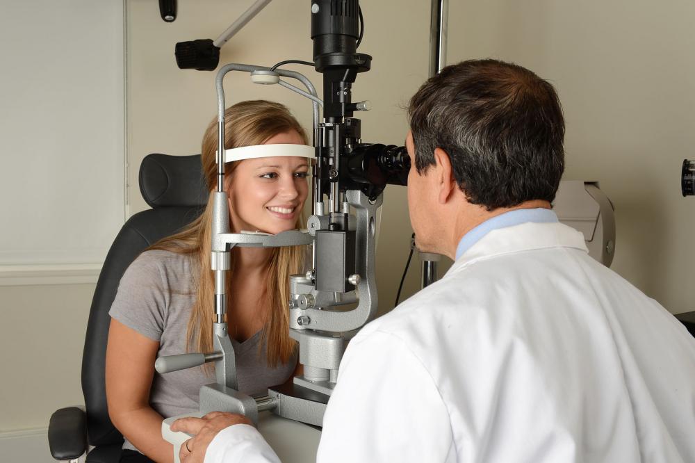 Arlington Eye exam with eye doctor in arlington